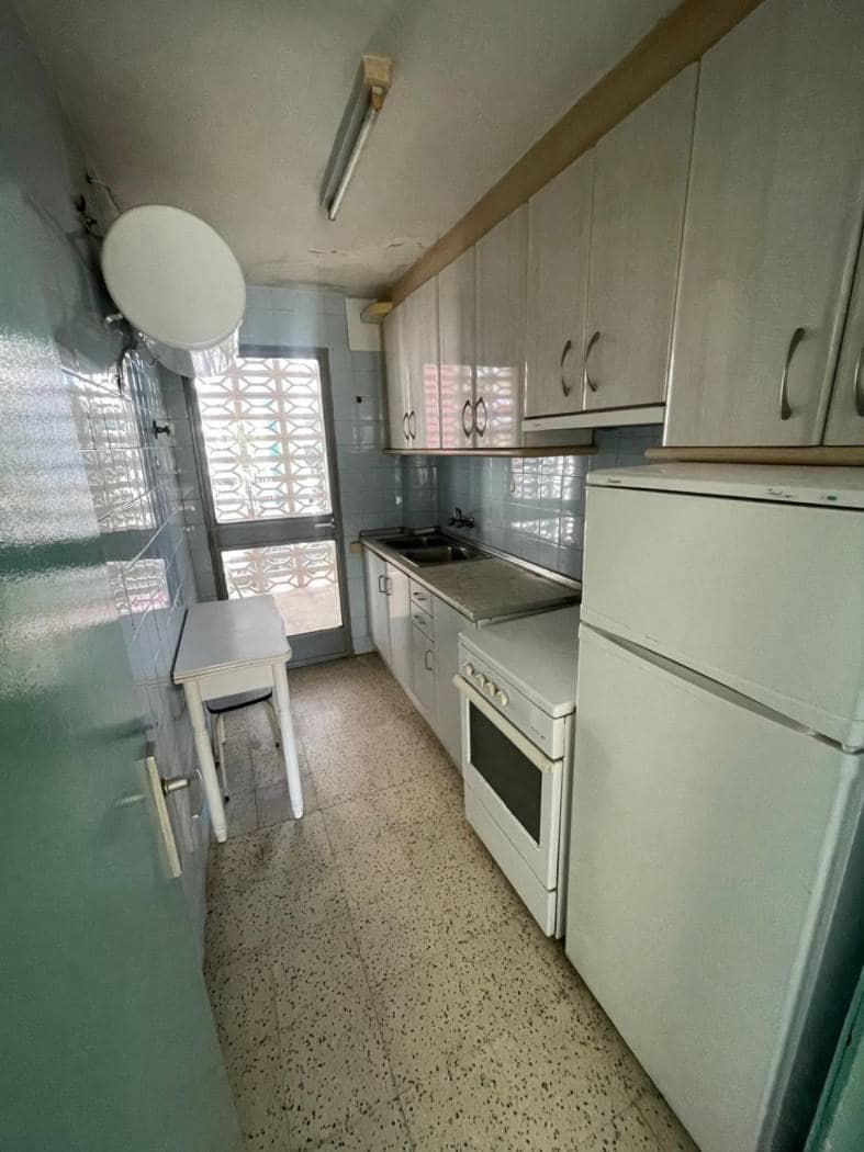 3 bedroom Apartment for sale in Benidorm with garage - € 360,000 (Ref: 9454679)