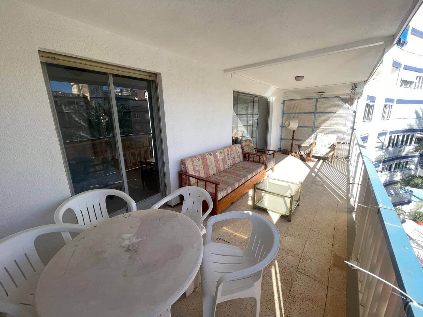 3 bedroom Apartment for sale in Benidorm with garage - € 360,000 (Ref: 9454679)