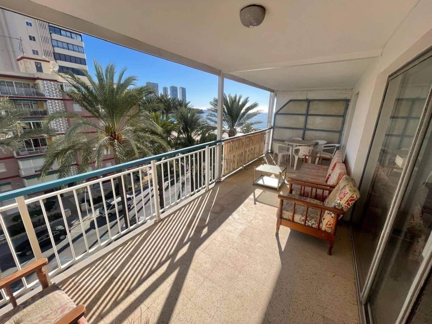 3 bedroom Apartment for sale in Benidorm with garage - € 360,000 (Ref: 9454679)