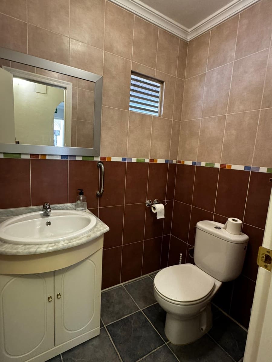 7 bedroom Villa for sale in Calpe / Calp with pool garage - € 687,000 (Ref: 9454682)