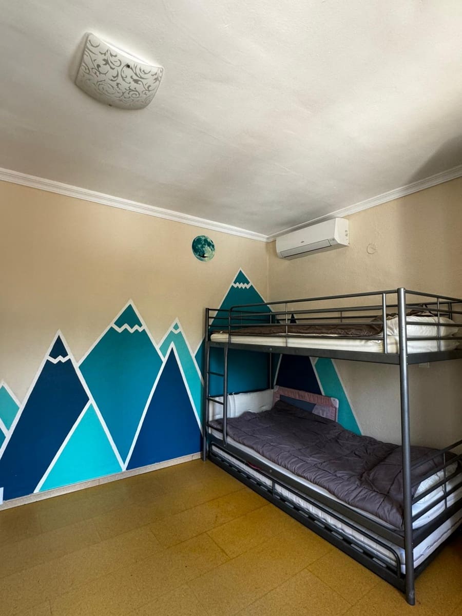 7 bedroom Villa for sale in Calpe / Calp with pool garage - € 687,000 (Ref: 9454682)