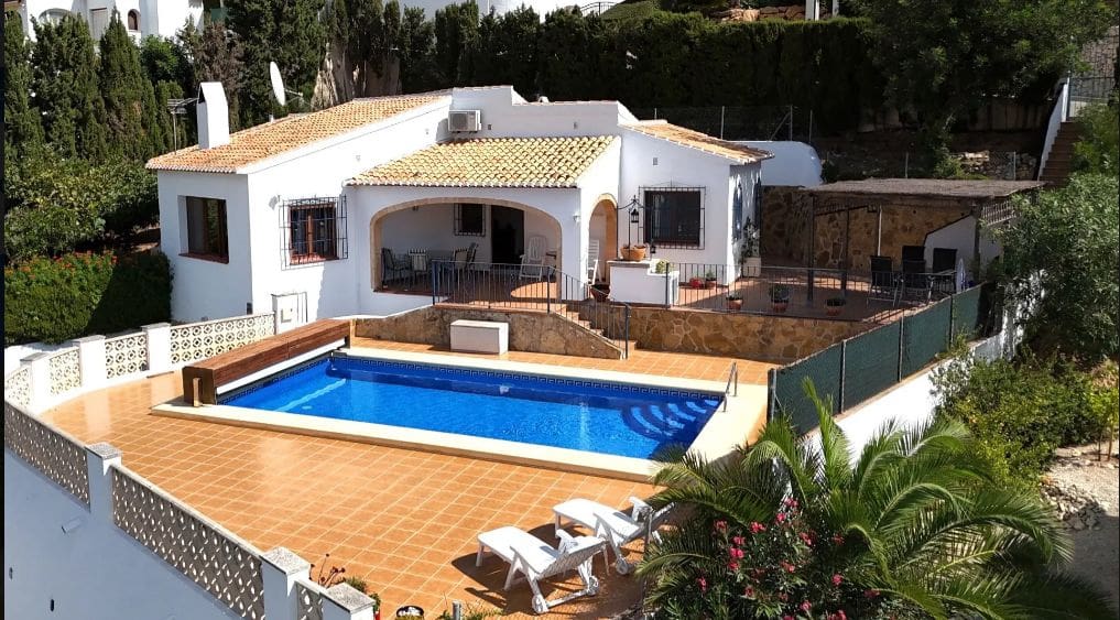 3 soverom Villa til salgs i Javea / Xabia med svømmebasseng garasje - € 545 000 (Ref: 9454685)