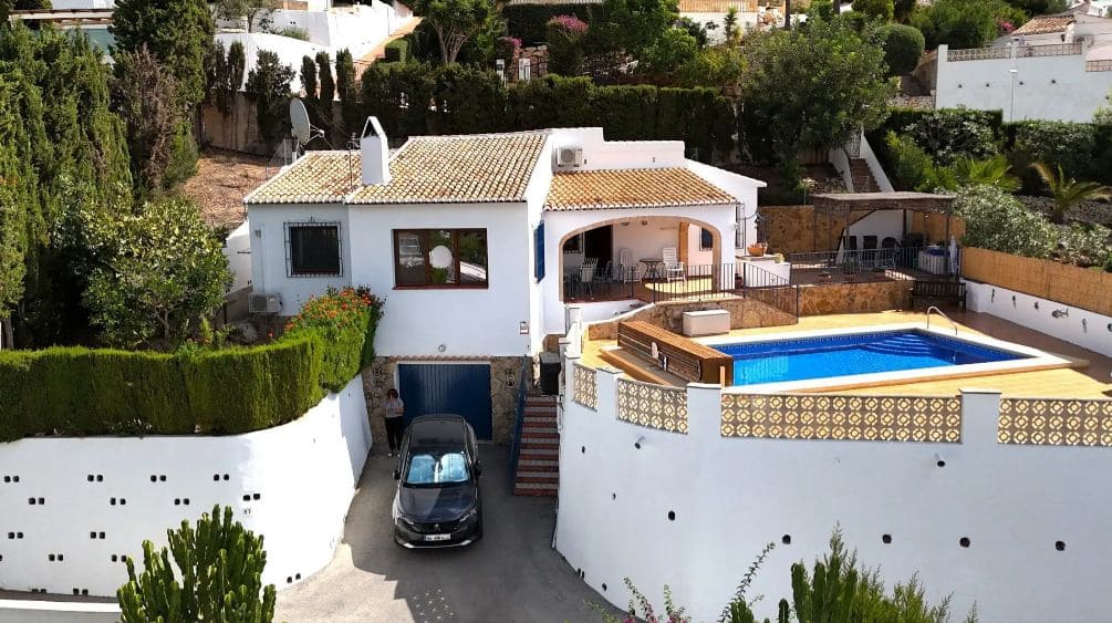 3 soverom Villa til salgs i Javea / Xabia med svømmebasseng garasje - € 545 000 (Ref: 9454685)