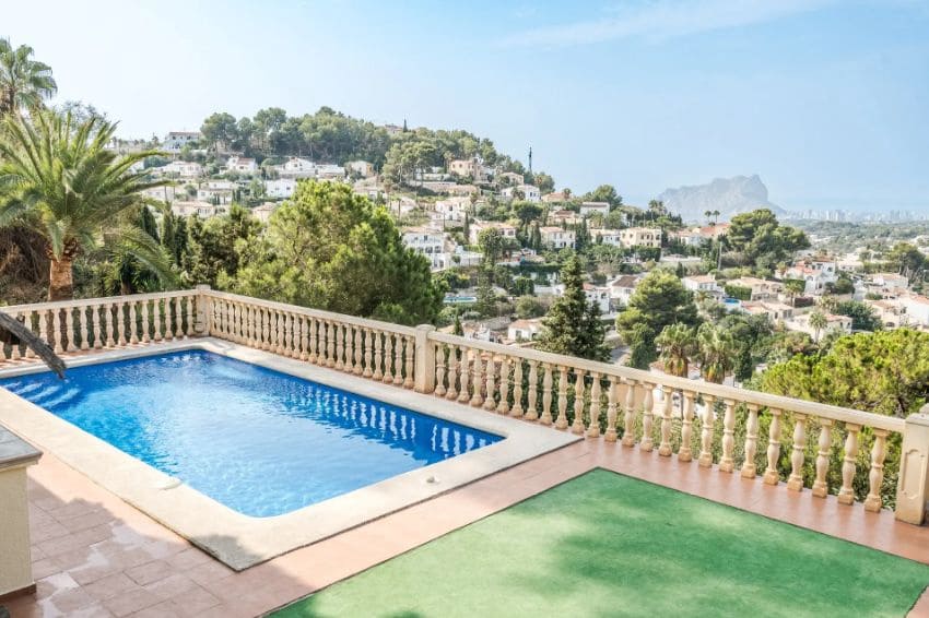 7 soveværelse Villa til salg i Benissa med swimmingpool garage - € 695.000 (Ref: 9454686)