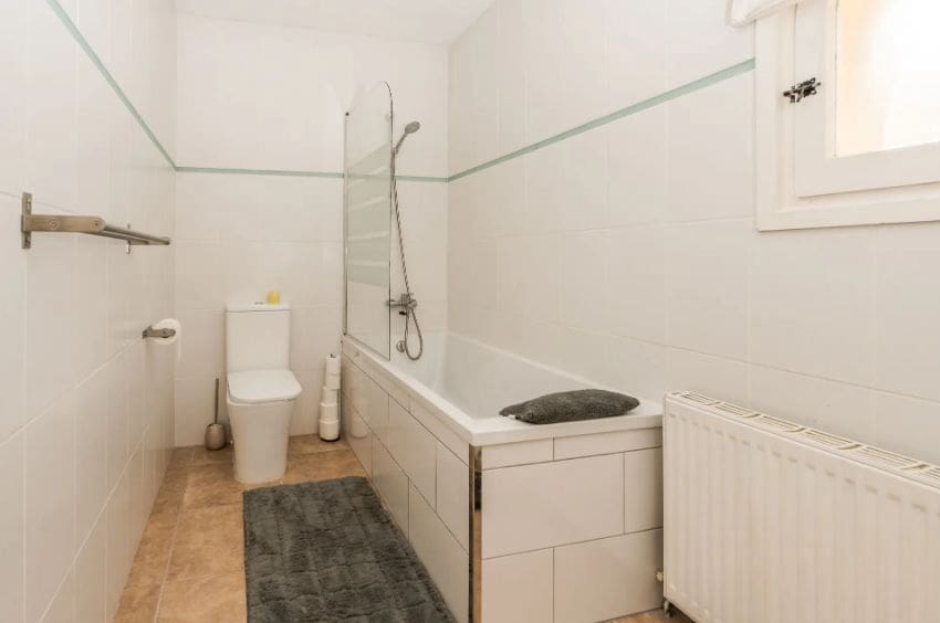 7 soveværelse Villa til salg i Benissa med swimmingpool garage - € 695.000 (Ref: 9454686)