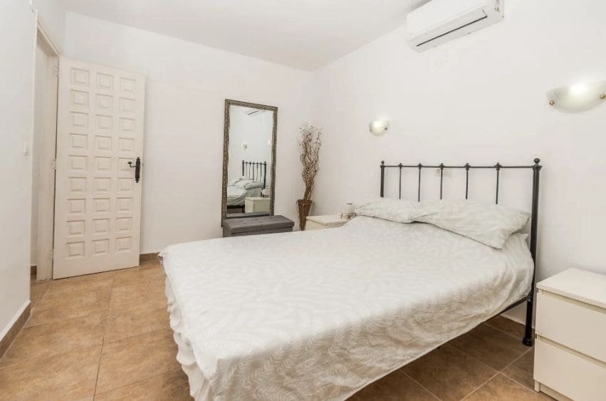 7 soveværelse Villa til salg i Benissa med swimmingpool garage - € 695.000 (Ref: 9454686)