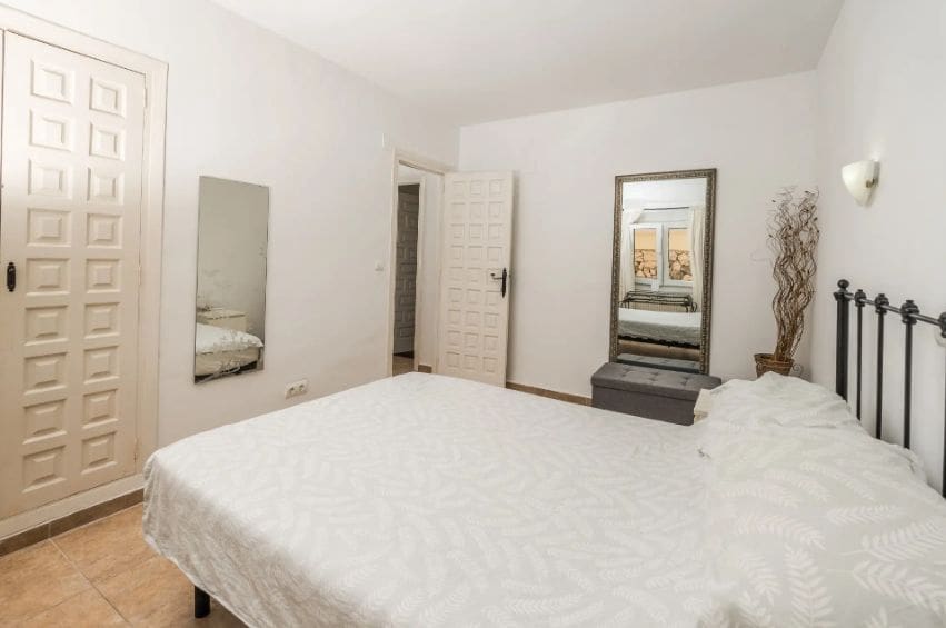 7 soveværelse Villa til salg i Benissa med swimmingpool garage - € 695.000 (Ref: 9454686)