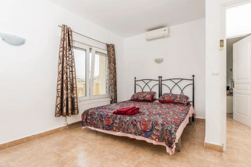 7 soveværelse Villa til salg i Benissa med swimmingpool garage - € 695.000 (Ref: 9454686)