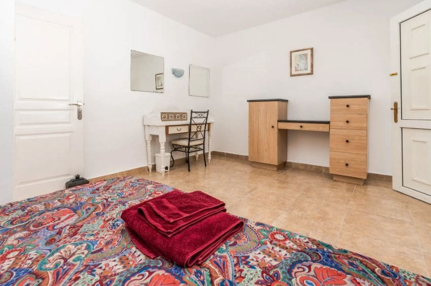 7 soveværelse Villa til salg i Benissa med swimmingpool garage - € 695.000 (Ref: 9454686)