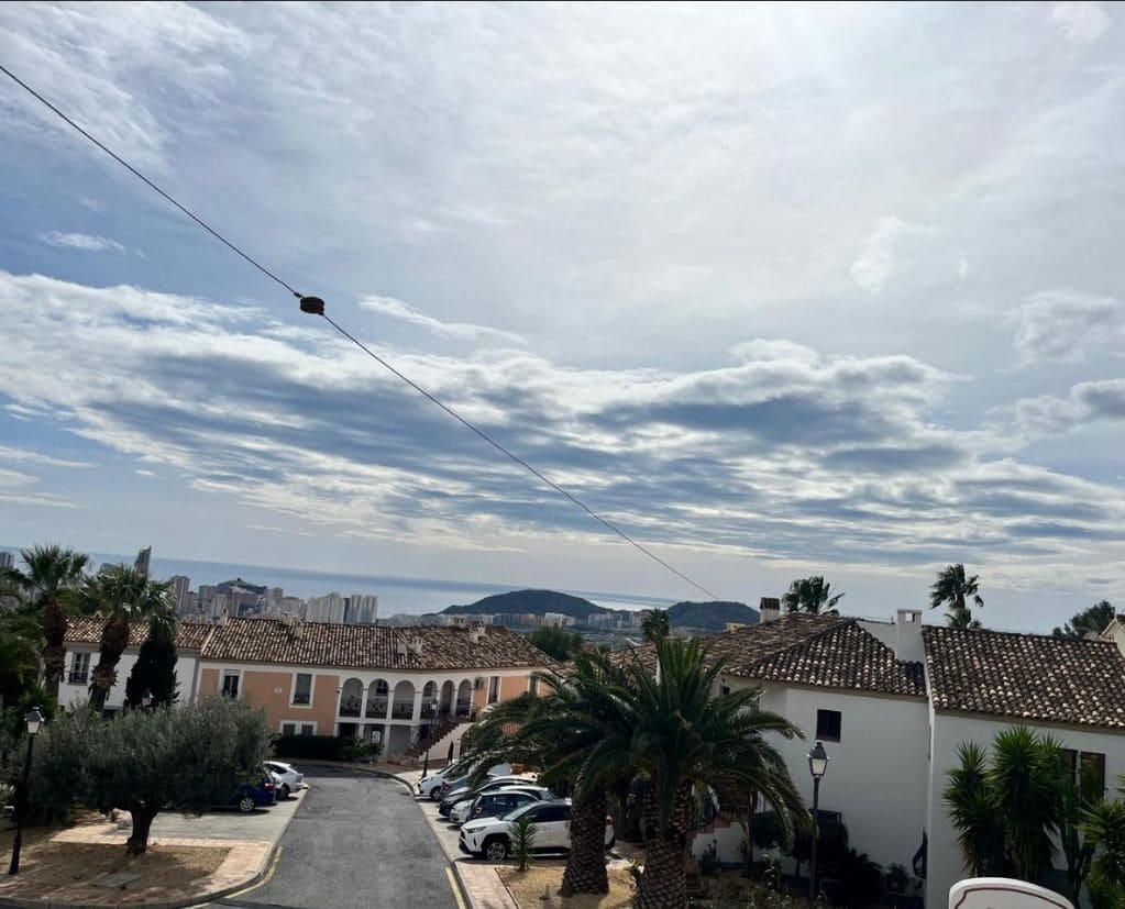 3 sypialnia Dom na sprzedaż w Finestrat z basenem - 339 000 € (Ref: 9454688)