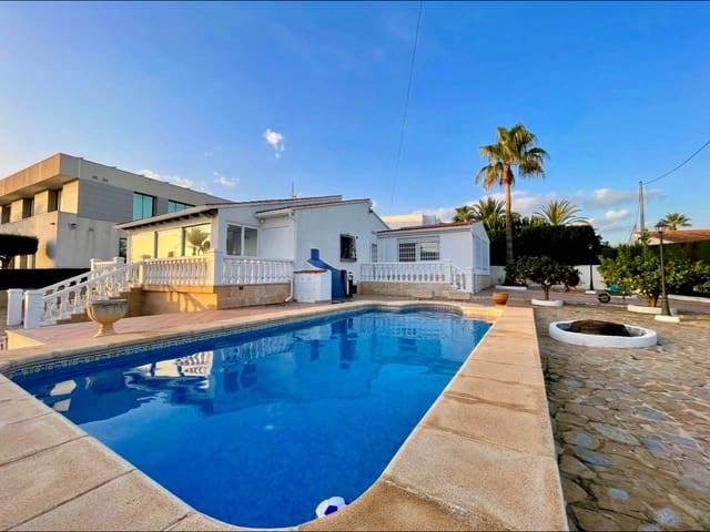 3 bedroom Villa for sale in Benidorm with pool garage - € 445,000 (Ref: 9454692)