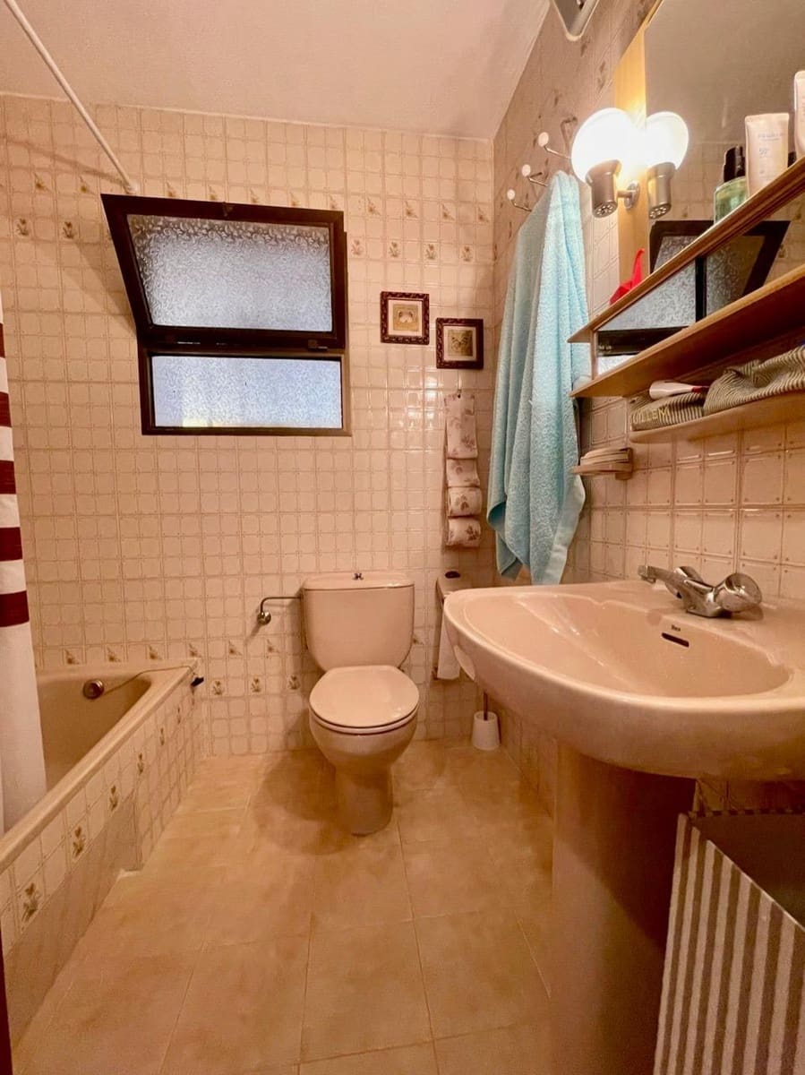 3 bedroom Villa for sale in Benidorm with pool garage - € 445,000 (Ref: 9454692)