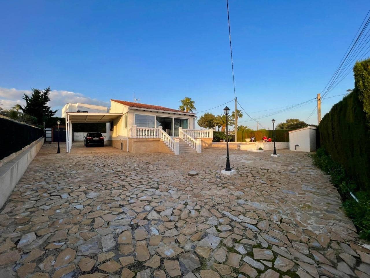 3 bedroom Villa for sale in Benidorm with pool garage - € 445,000 (Ref: 9454692)