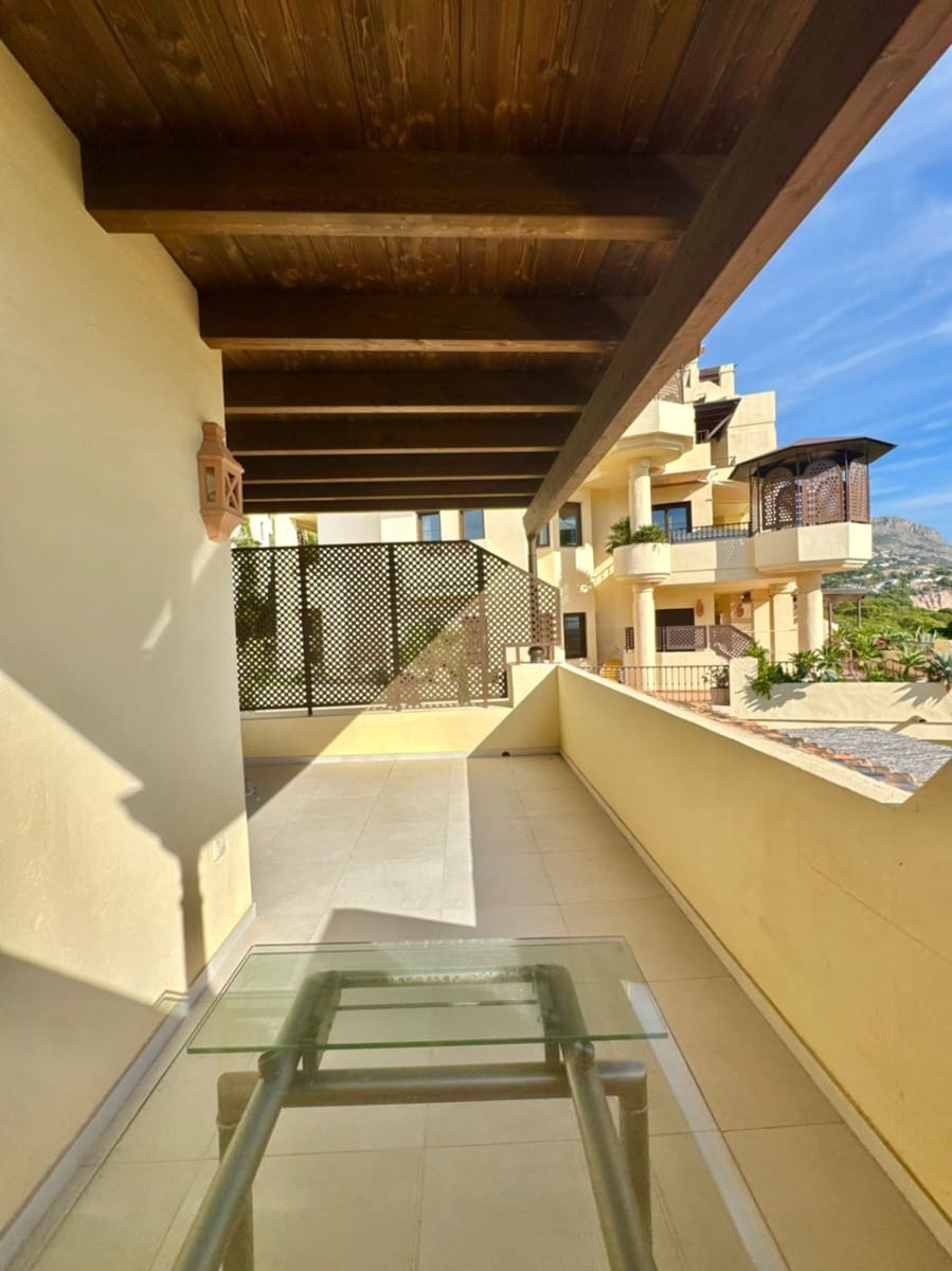 4 bedroom Bungalow for sale in Altea with pool garage - € 1,500,000 (Ref: 9454693)