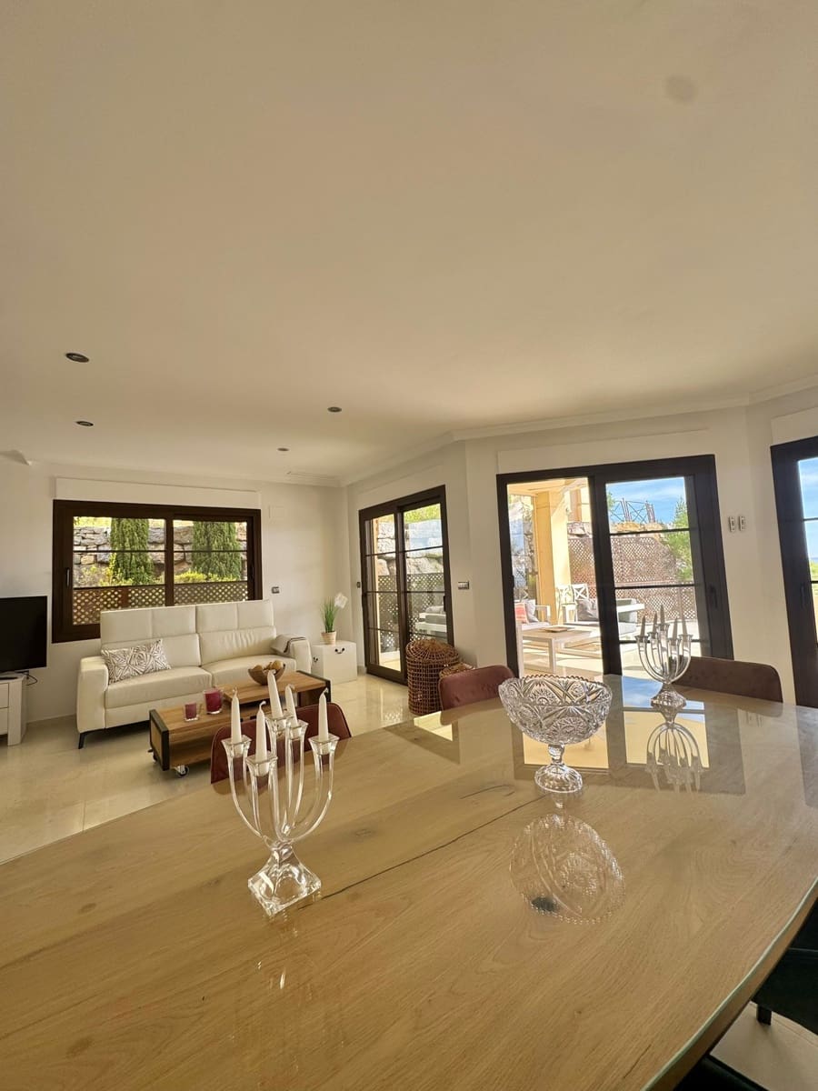 4 bedroom Bungalow for sale in Altea with pool garage - € 1,500,000 (Ref: 9454693)