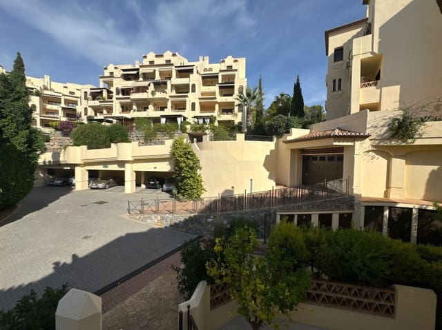 4 bedroom Bungalow for sale in Altea with pool garage - € 1,500,000 (Ref: 9454693)