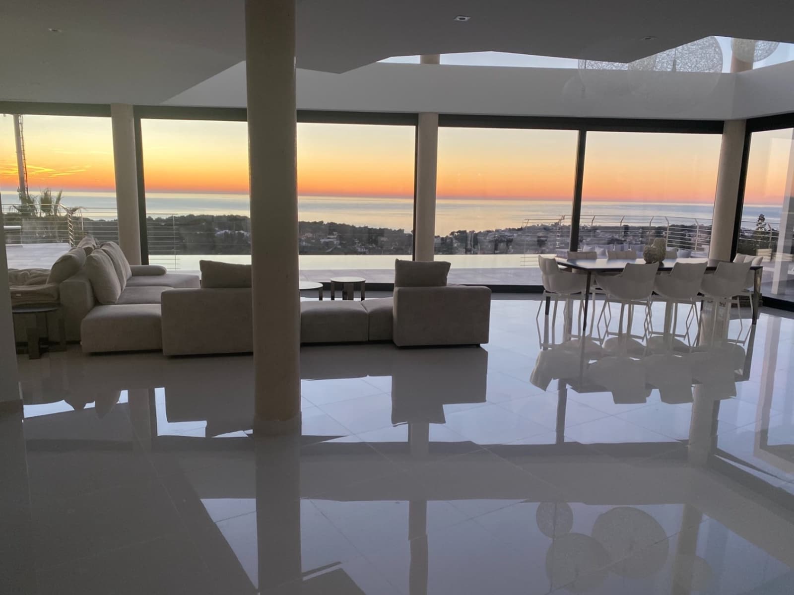 4 soverom Villa til salgs i Benissa med svømmebasseng garasje - € 2 450 000 (Ref: 9457877)