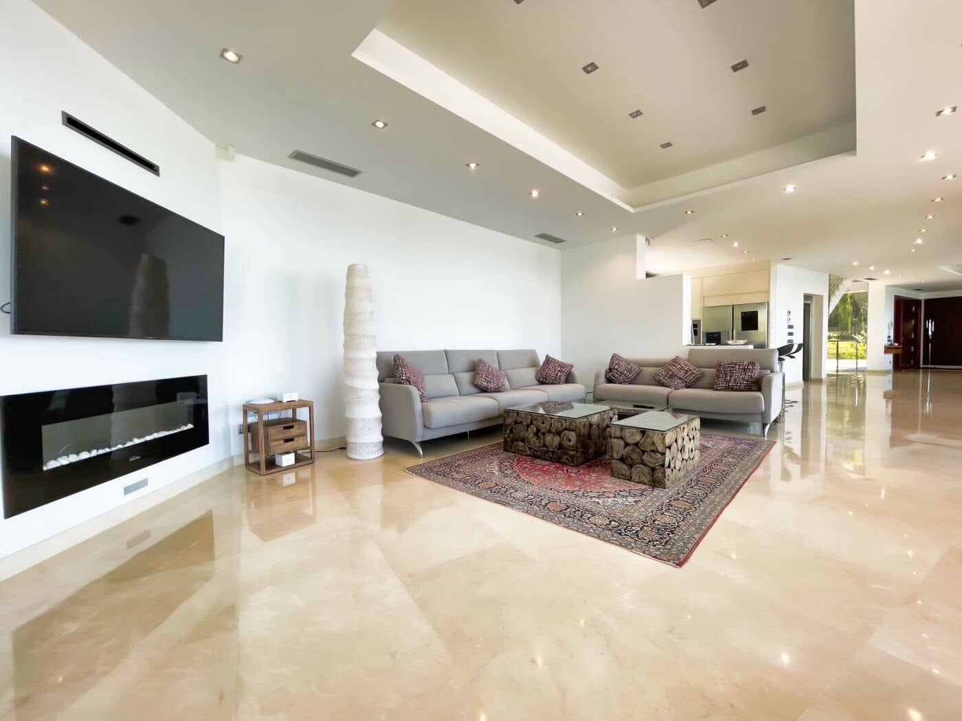 6 bedroom Villa for sale in Altea with pool - € 6,300,000 (Ref: 9457878)