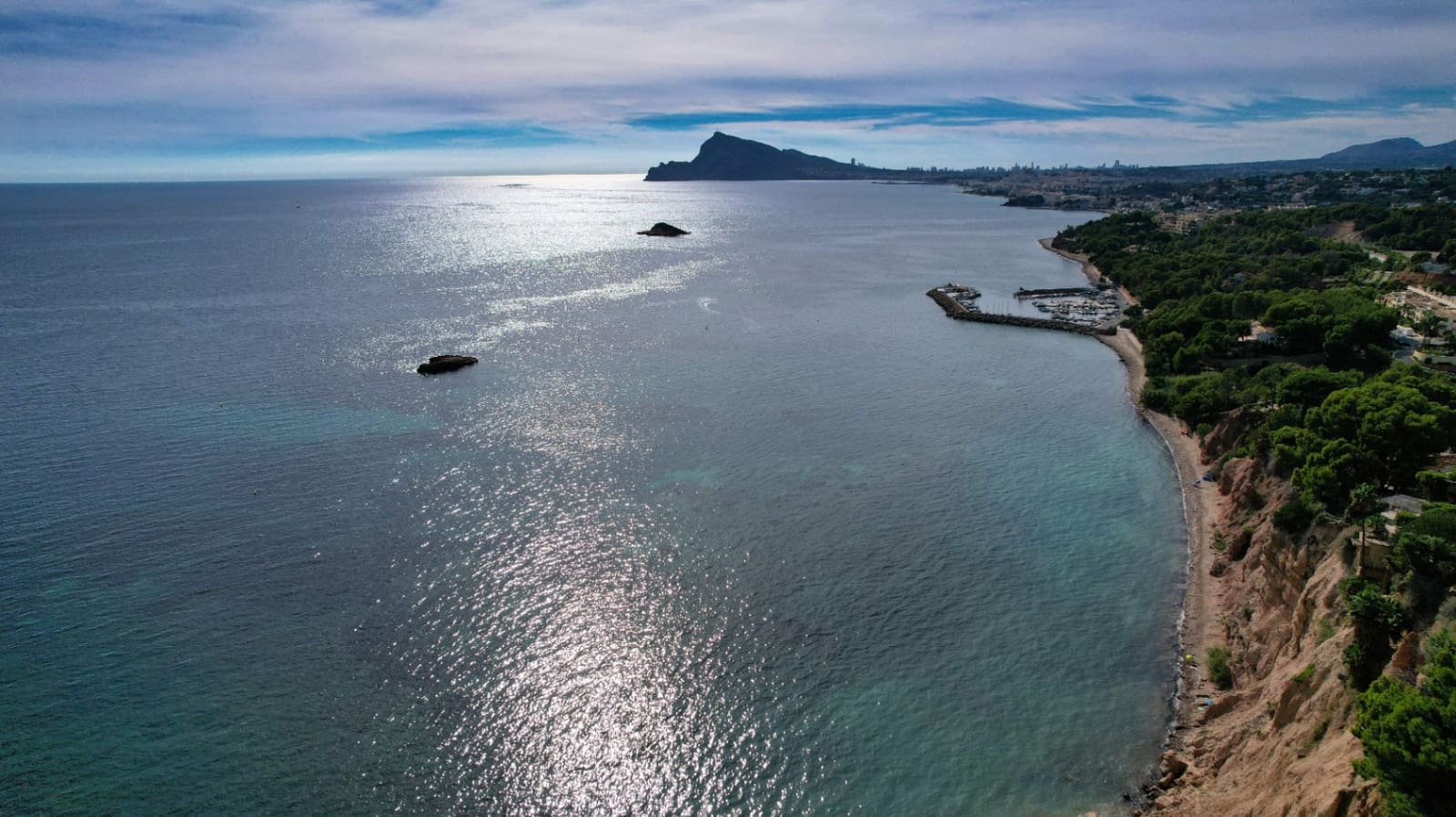 6 bedroom Villa for sale in Altea with pool - € 6,300,000 (Ref: 9457878)