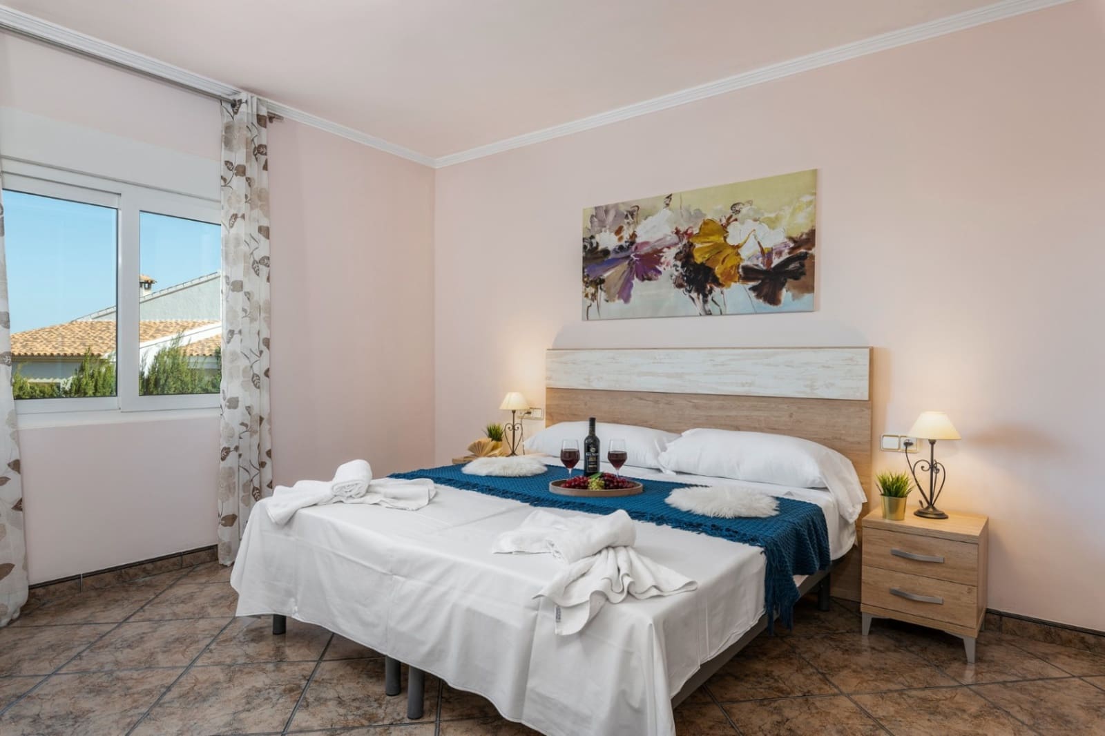 6 bedroom Villa for sale in Calpe / Calp with pool garage - € 1,200,000 (Ref: 9457885)