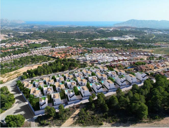 3 sypialnia Dom na sprzedaż w Polop z basenem garażem - 385 000 € (Ref: 9457901)