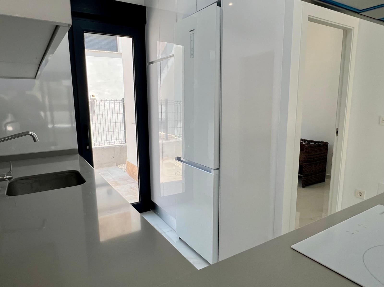 3 sypialnia Dom na sprzedaż w Polop z basenem garażem - 385 000 € (Ref: 9457901)