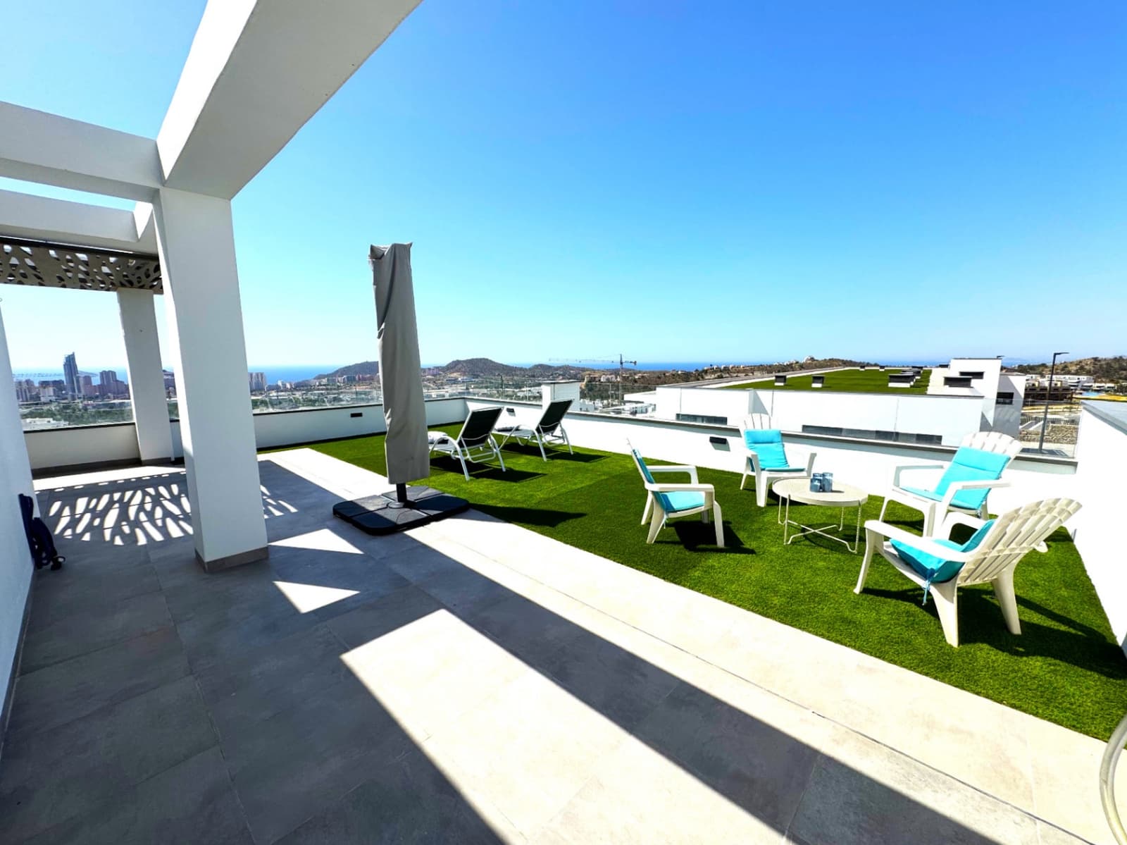 6 bedroom Apartment for sale in Finestrat with pool garage - € 565,000 (Ref: 9457902)