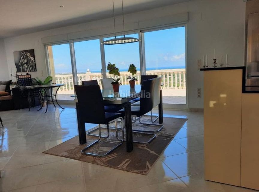 5 soverom Villa til salgs i Denia med svømmebasseng garasje - € 890 000 (Ref: 9457907)