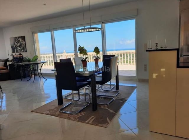 5 soverom Villa til salgs i Dénia med svømmebasseng garasje - € 890 000 (Ref: 9457907)