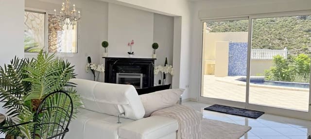 5 soverom Villa til salgs i Dénia med svømmebasseng garasje - € 890 000 (Ref: 9457907)