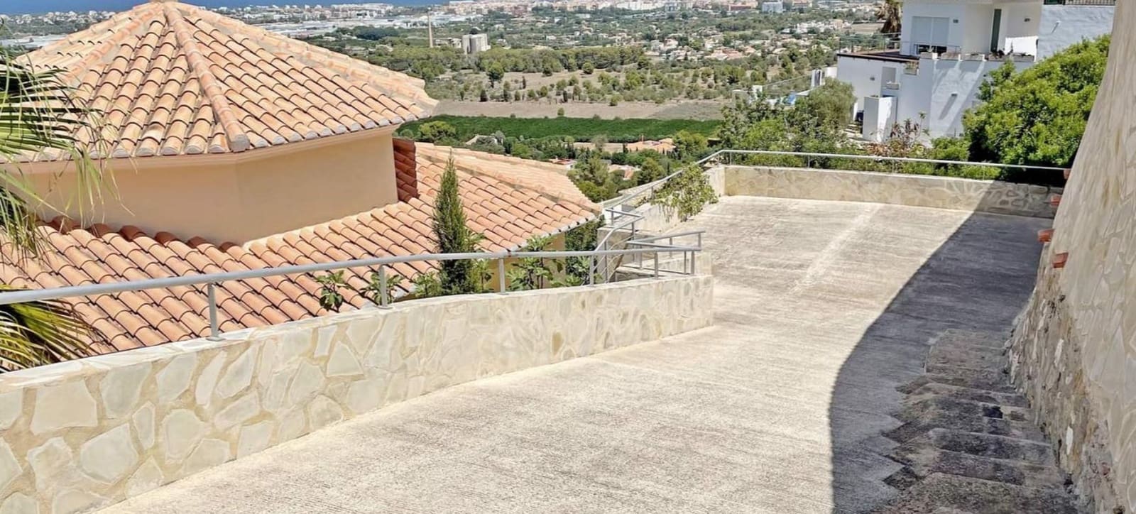 5 soverom Villa til salgs i Denia med svømmebasseng garasje - € 890 000 (Ref: 9457907)