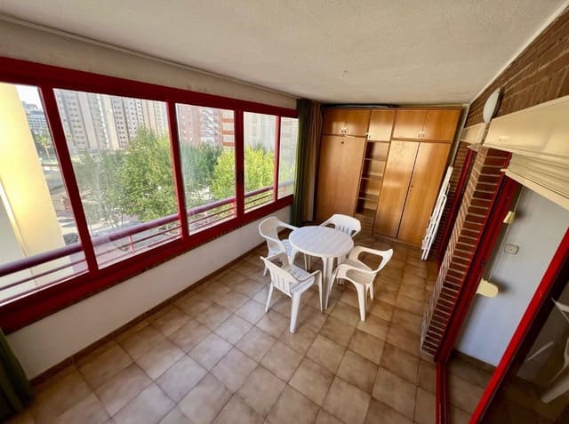 1 bedroom Apartment for sale in Rincón de Loix, Benidorm with pool garage - € 175,000 (Ref: 9457909)