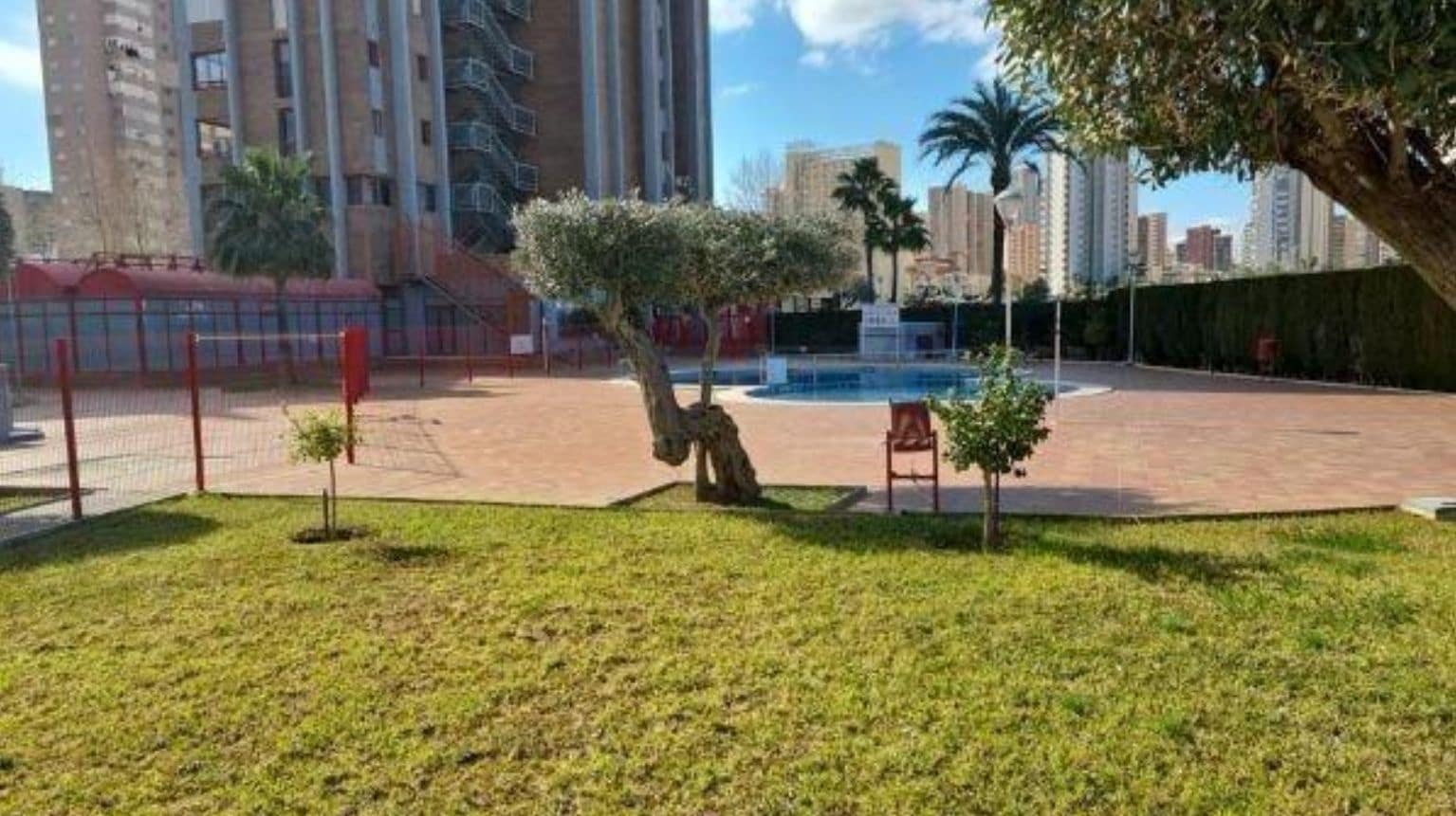1 bedroom Apartment for sale in Benidorm with pool garage - € 175,000 (Ref: 9457909)