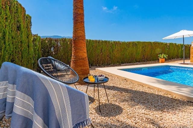 4 bedroom Villa for sale in Calpe / Calp with pool garage - € 950,000 (Ref: 9457913)