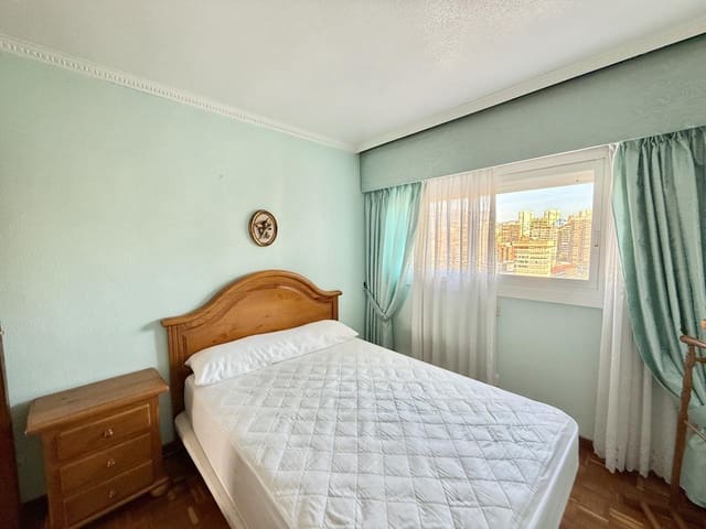 2 chambre Appartement à vendre à Levante, Benidorm avec garage - 365 000 € (Ref: 9457922)