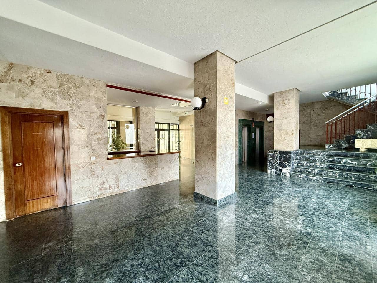 2 chambre Appartement à vendre à Benidorm avec garage - 365 000 € (Ref: 9457922)