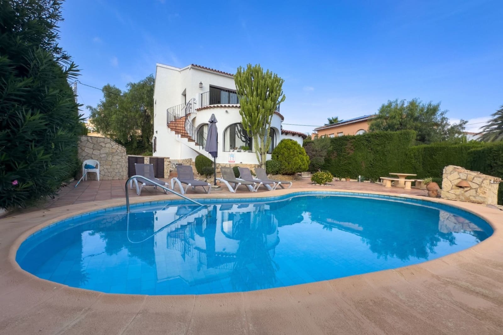 3 bedroom Villa for sale in Calpe / Calp with pool garage - € 650,000 (Ref: 9457941)