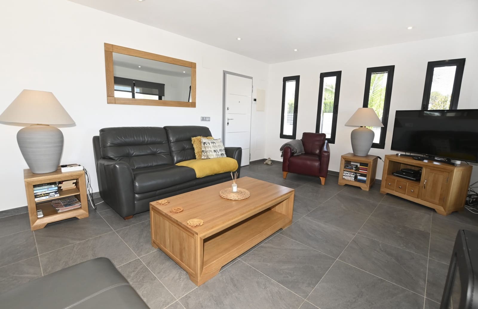 2 chambre Villa/Maison à vendre à Calpe / Calp avec piscine garage - 650 000 € (Ref: 9457950)