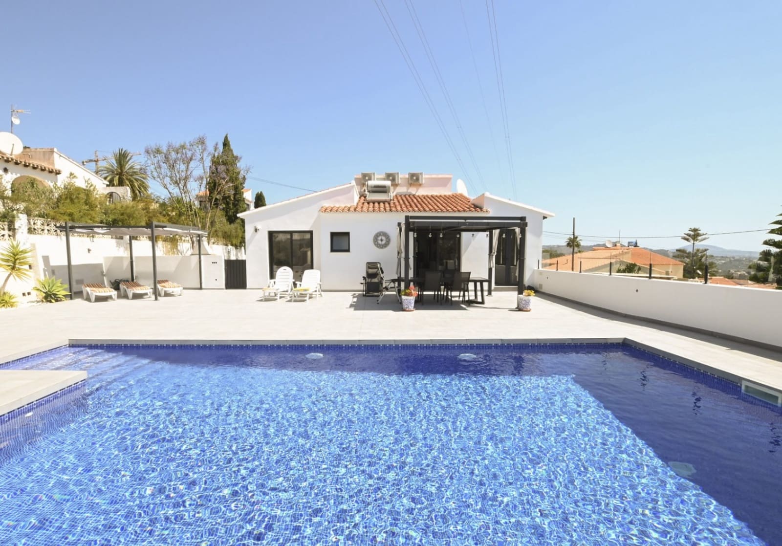 2 chambre Villa/Maison à vendre à Calpe / Calp avec piscine garage - 650 000 € (Ref: 9457950)