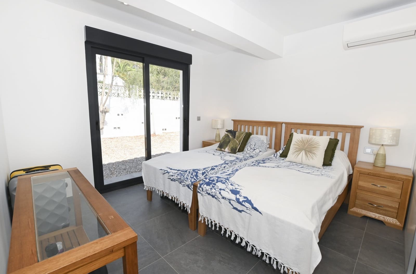 2 chambre Villa/Maison à vendre à Calpe / Calp avec piscine garage - 650 000 € (Ref: 9457950)