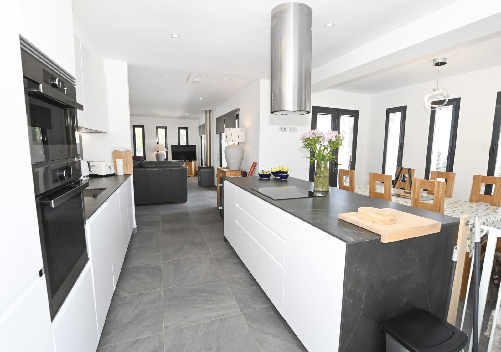 2 chambre Villa/Maison à vendre à Calpe / Calp avec piscine garage - 650 000 € (Ref: 9457950)