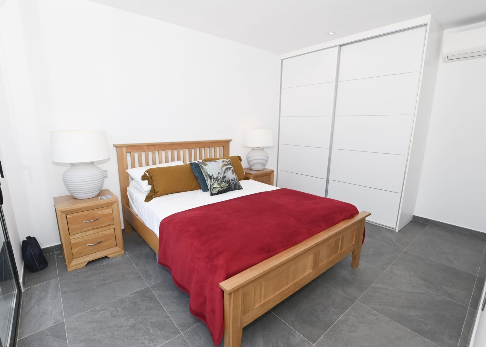 2 chambre Villa/Maison à vendre à Calpe / Calp avec piscine garage - 650 000 € (Ref: 9457950)