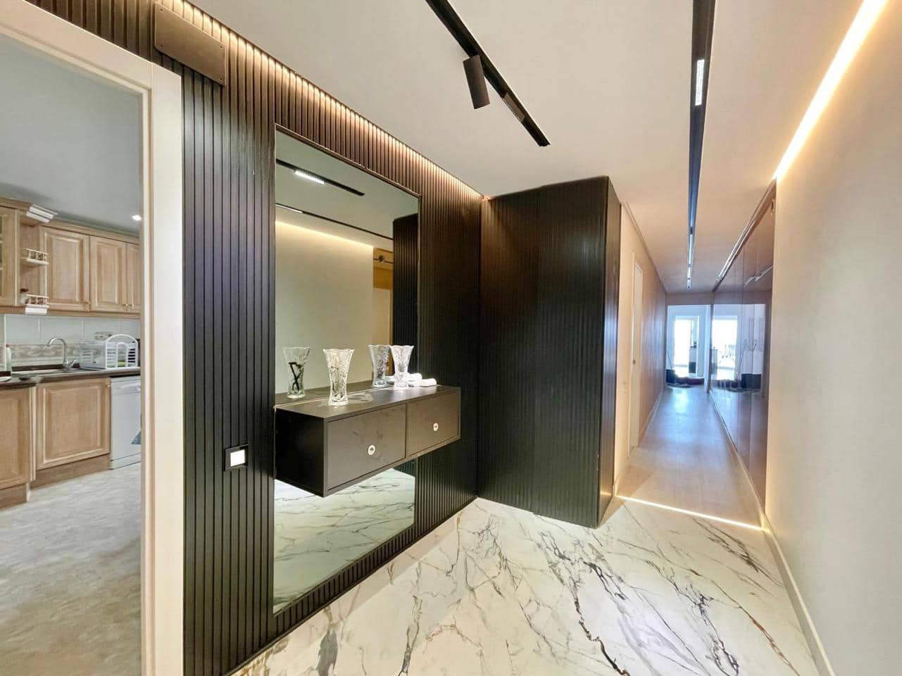 3 slaapkamer Penthouse te koop in Benidorm - € 700.000 (Ref: 9457957)