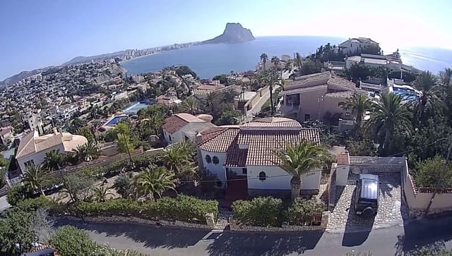 3 bedroom Villa for sale in Calpe / Calp with pool garage - € 525,000 (Ref: 9458059)