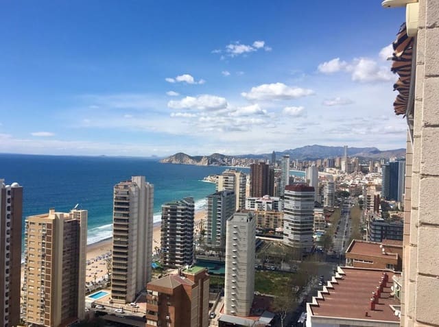 Apartamento para venda em Levante, Benidorm com piscina garagem - 265 200 € (Ref: 9458063)