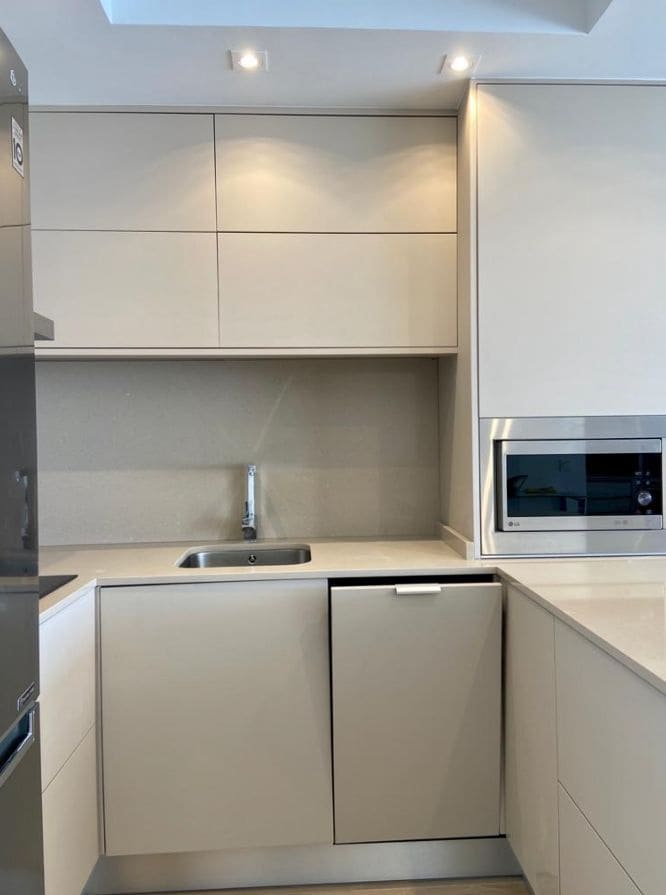 Apartamento para venda em Benidorm com piscina garagem - 265 200 € (Ref: 9458063)