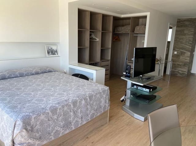 Apartamento para venda em Levante, Benidorm com piscina garagem - 265 200 € (Ref: 9458063)