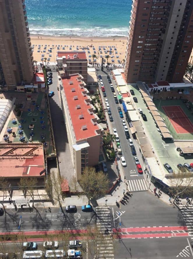 Apartamento para venda em Benidorm com piscina garagem - 265 200 € (Ref: 9458063)