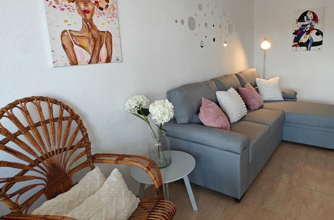 1 soverom Leilighet til salgs i Benidorm med svømmebasseng garasje - € 233 000 (Ref: 9458064)