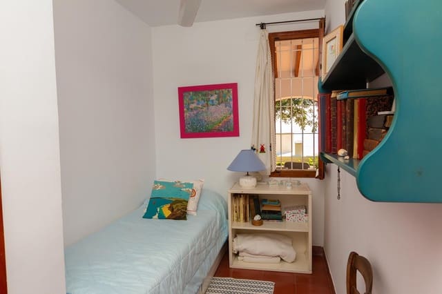 5 bedroom Villa for sale in Calpe / Calp with garage - € 2,400,000 (Ref: 9458118)